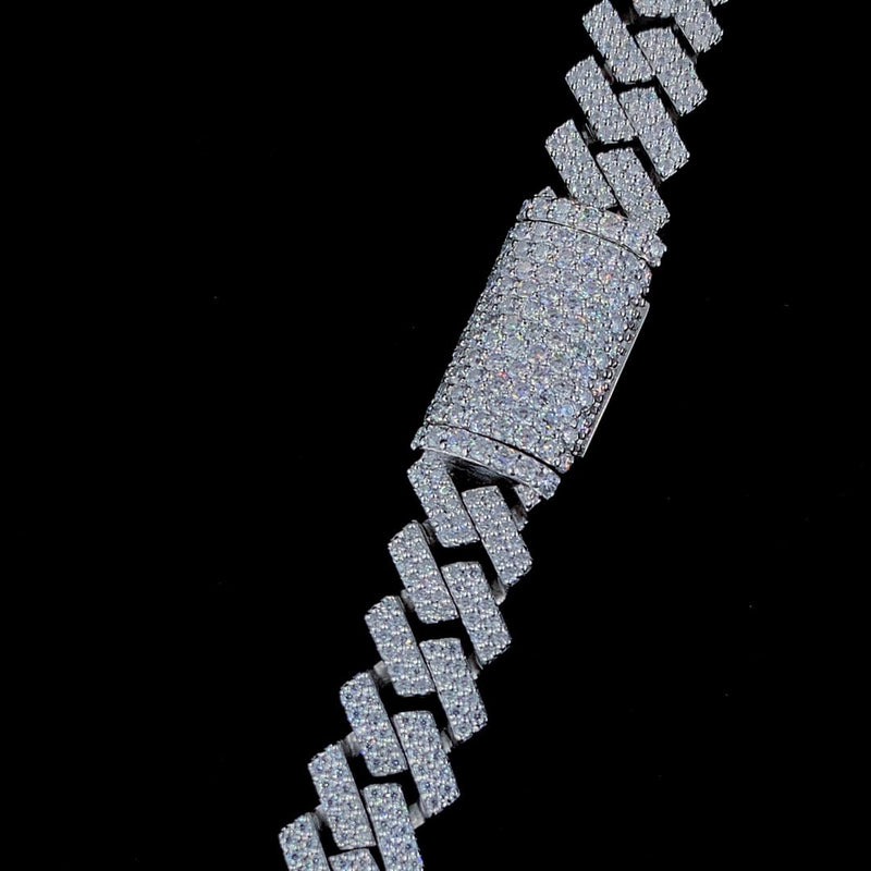 925S & VVS MOISSANITE 12MM PRONG CUBAN LINK CHAIN